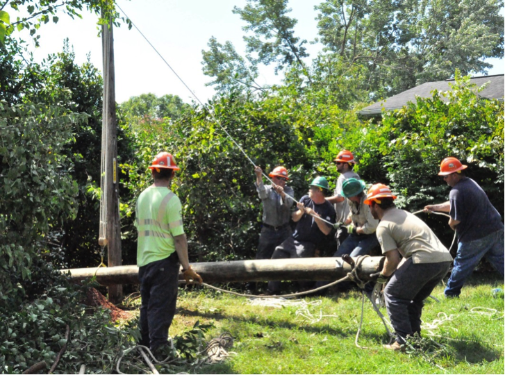 Linemen Working